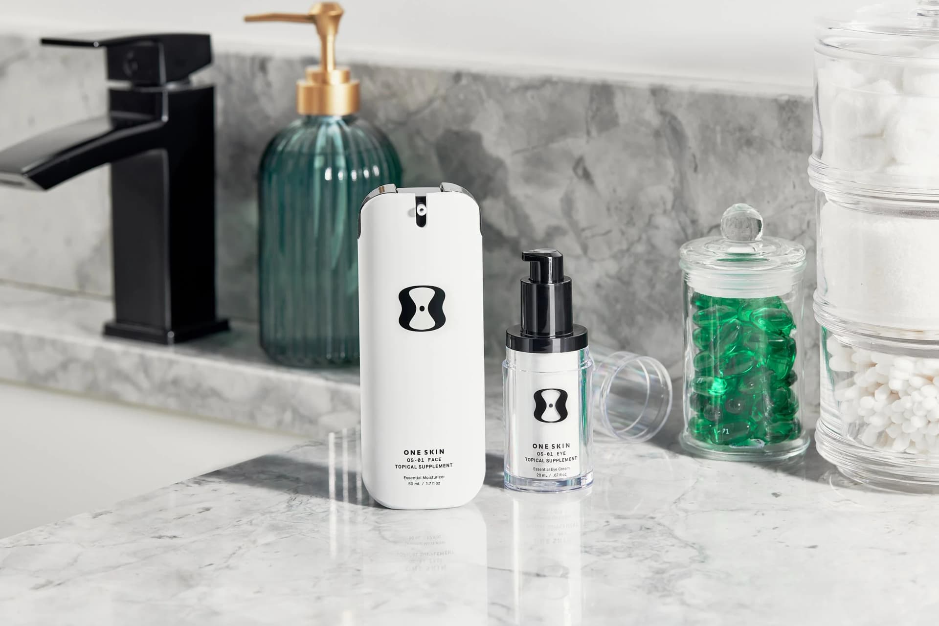 OneSkin lifestyle photography